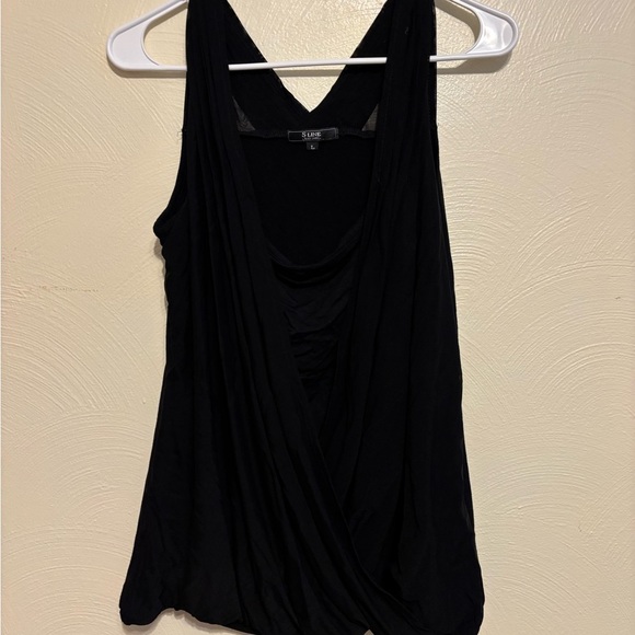 Black Label Black Tank Top Sleek Design - Picture 1 of 8